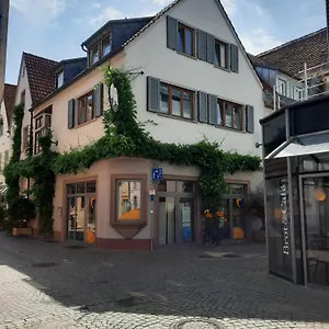 Alte Bahnhofstraße 12 Apartment